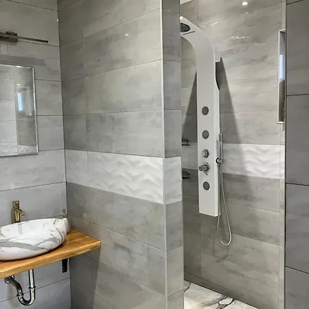 Chalupka Pod Javorinou Moravske Lieskove