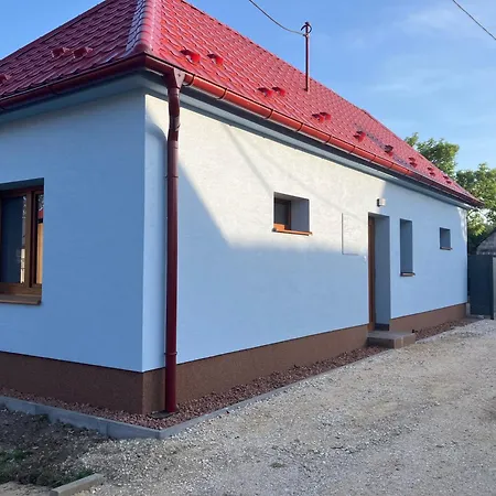 Chalupka Pod Javorinou Moravske Lieskove
